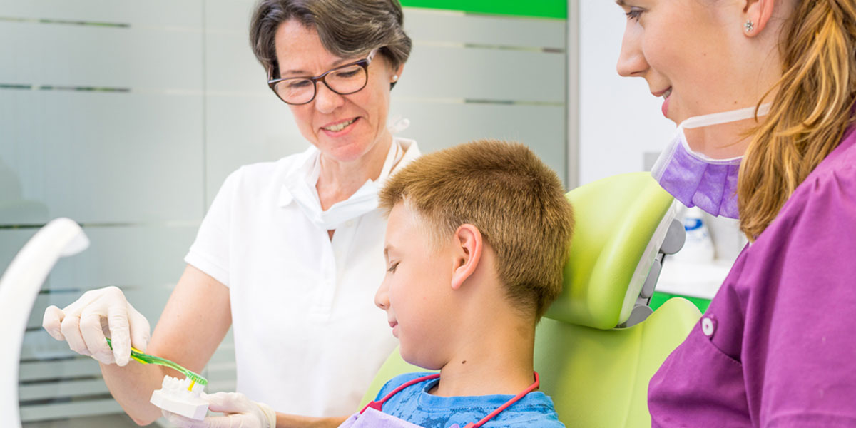 Behandlung im Mehrversorgungszentrum Dr. Helge Loock und Kollegen in Hamm.